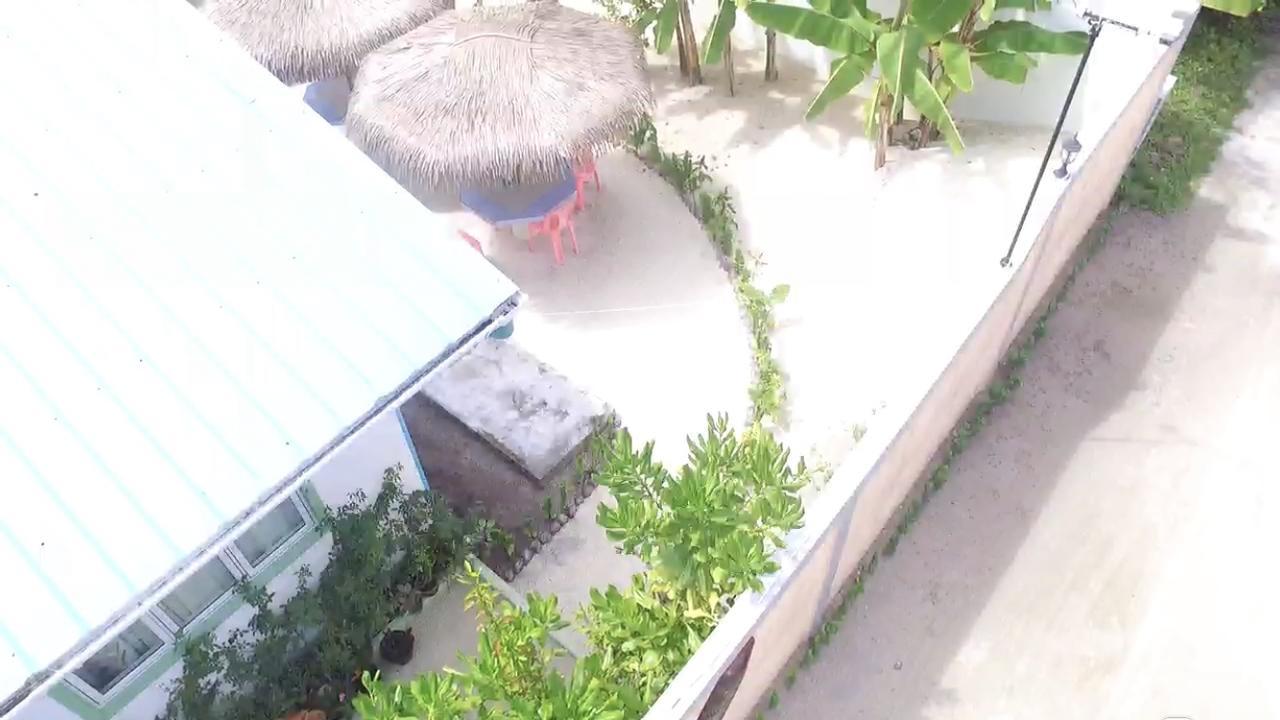 Island Guest Hotel Maamendhoo Buitenkant foto