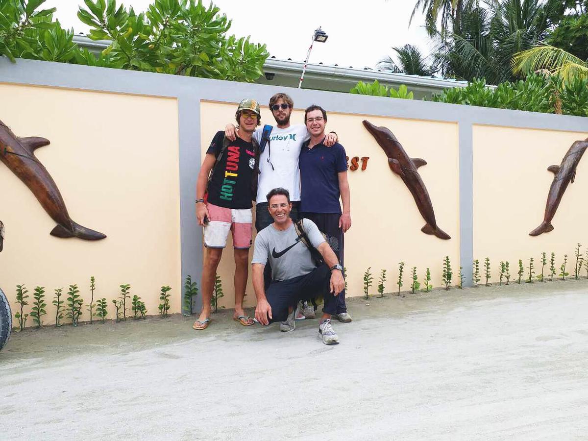 Island Guest Hotel Maamendhoo Buitenkant foto